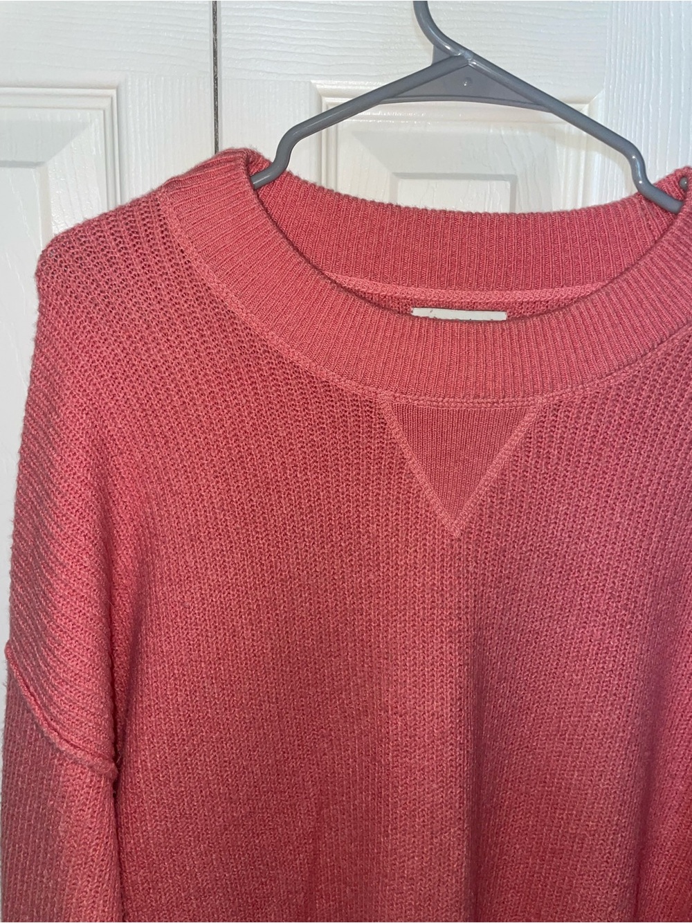 aerie Coral Pink Crewneck V-Stitch Pullover Sweater